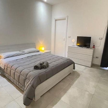 Al Quattordici Apartment Brindisi Exterior photo