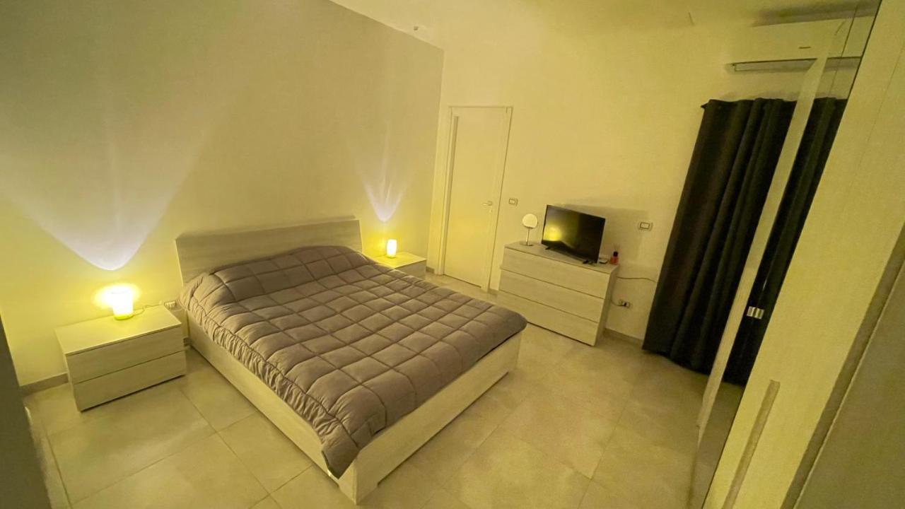 Al Quattordici Apartment Brindisi Exterior photo